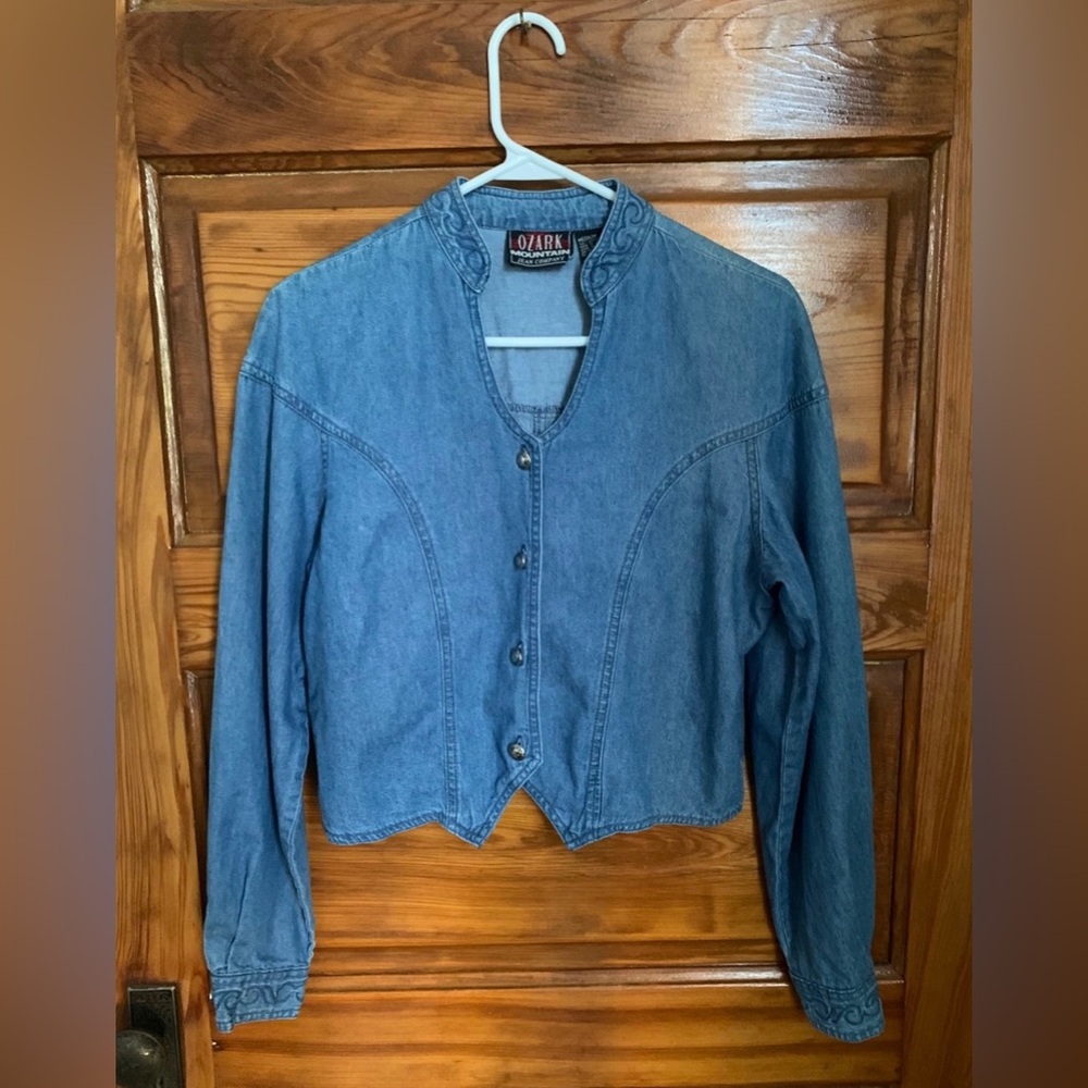 Vintage Ozark Mountain denim long sleeve button down/top